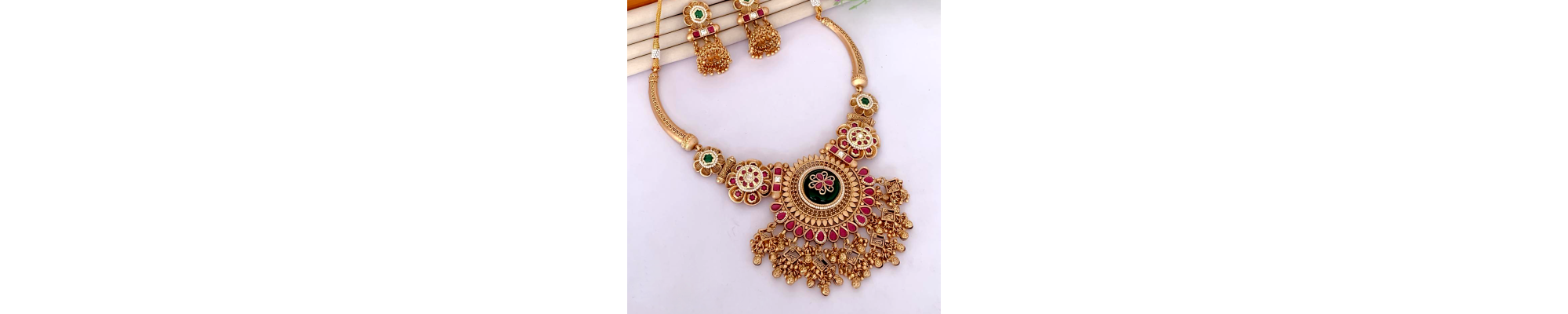 Artificial Necklaces for Women | Choker, Pendant & Long Chains